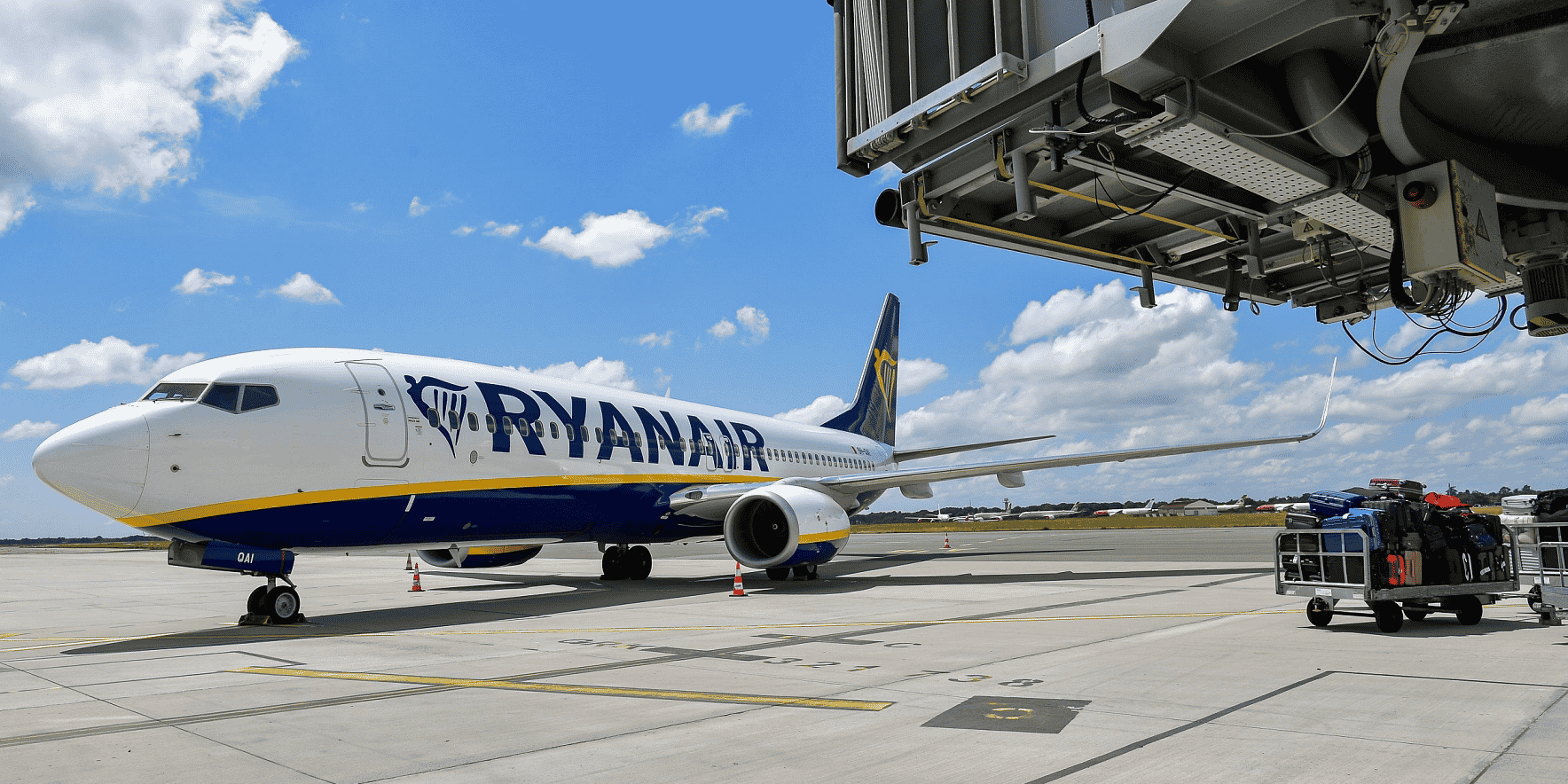 L'un des trois avions Ryanair basés à Bordeaux sera retiré dès le mois de juillet 2024 avant la fermeture de la base et des 40 dessertes au mois de novembre.