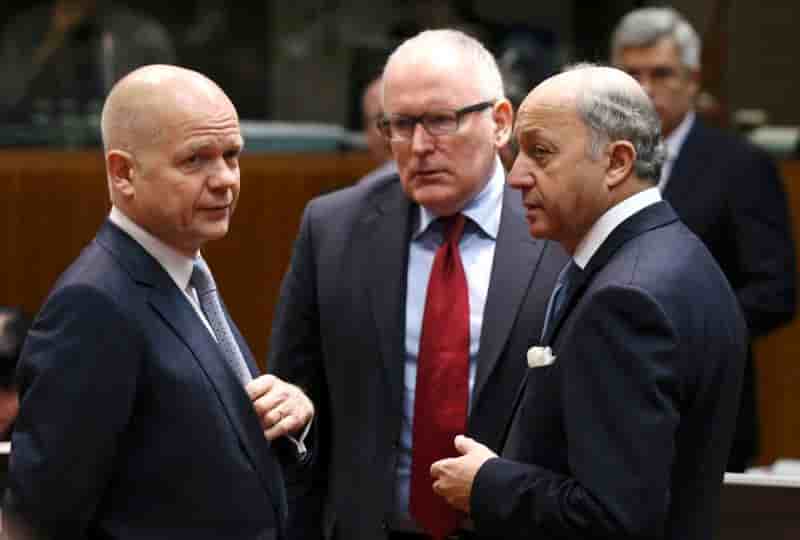 Sanctions de l'UE contre 21 personnalités ukrainiennes et russes