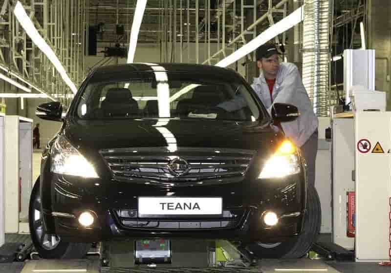 Nissan suspend sa production en russie jusqu'a fin mars