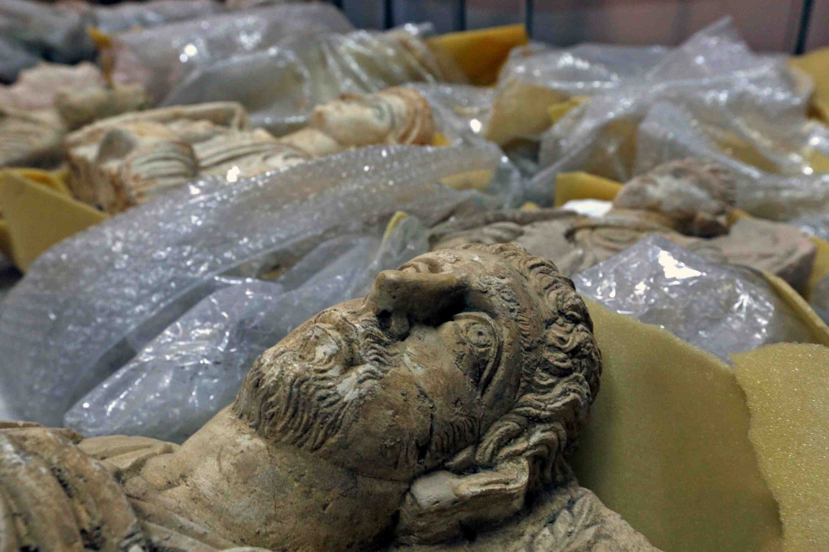 La vente d'antiquites rapporterait 200 millions de dollars par an a daech