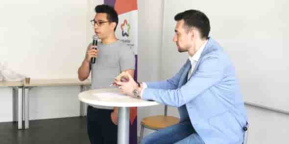 Anh-Tuan Gai, fondateur de la startup Onfocus, témoigne lors du France Digital Tour, le 16 mai à Montpellier