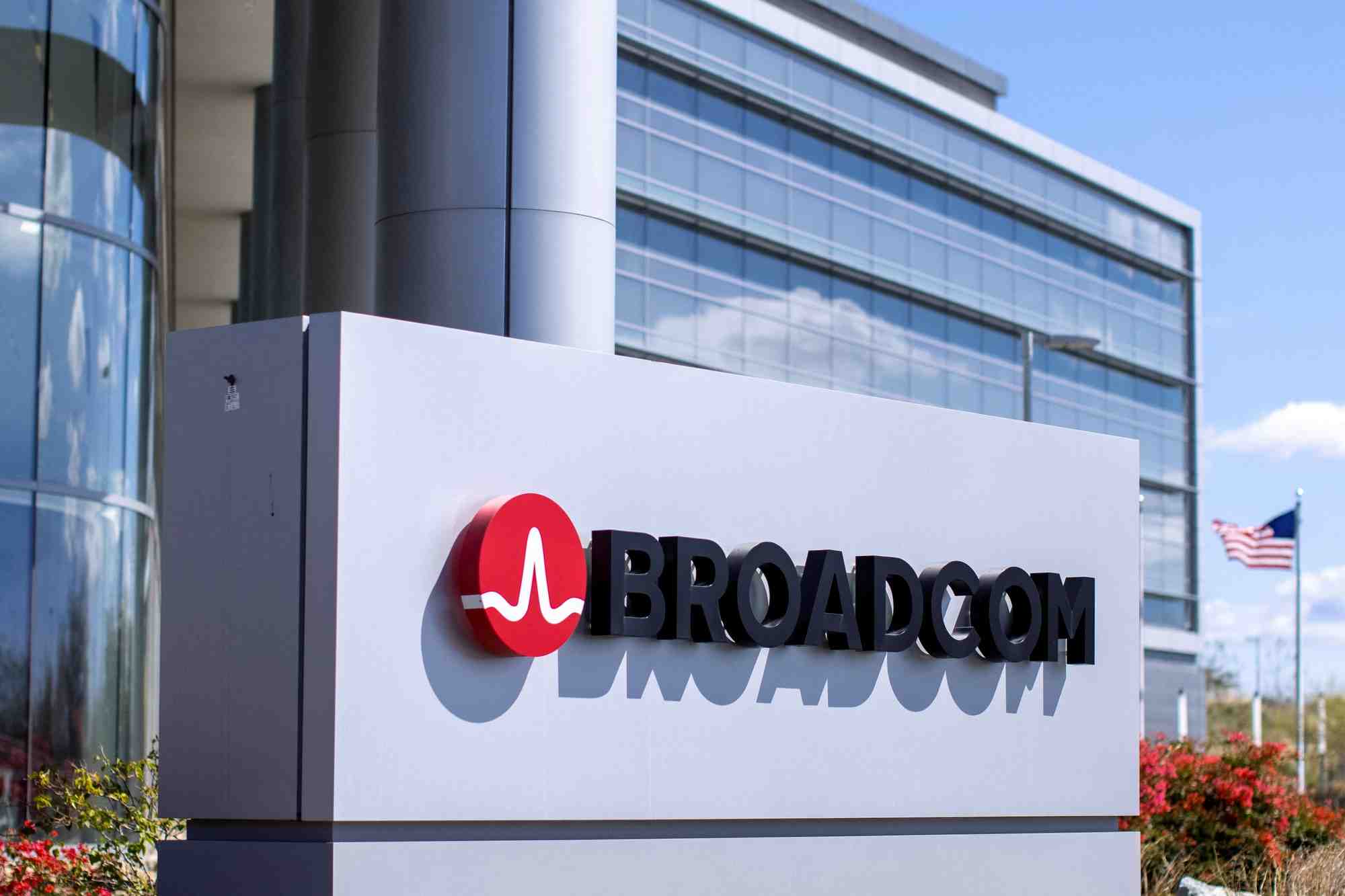 Broadcom rachete l'editeur de logiciels vmware pour 61 milliards de dollars
