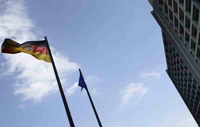 Allemagne: les petites banques affectees par les taux bas-regulateur