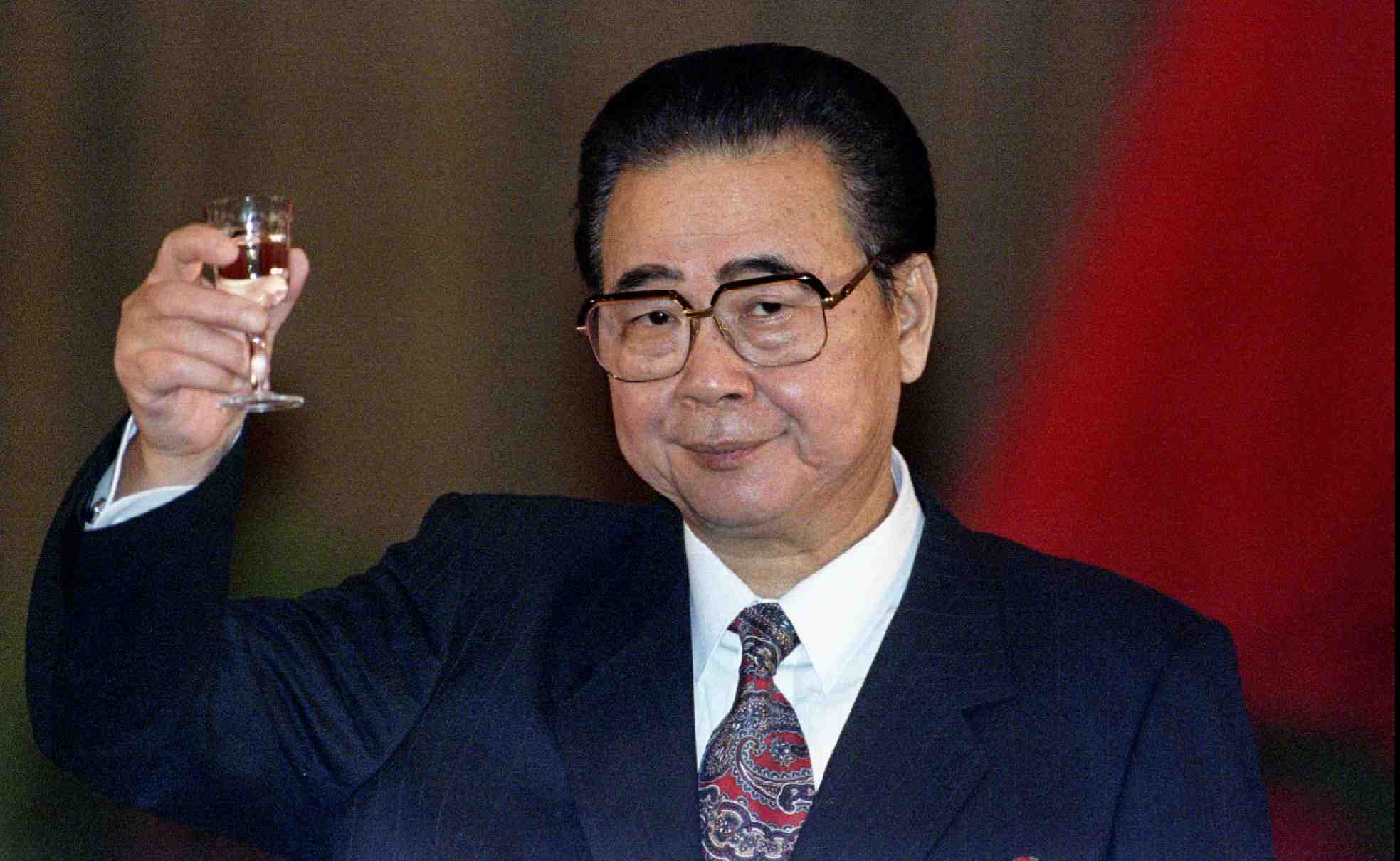 Deces de l'ancien premier chinois li peng, "boucher de tiananmen"