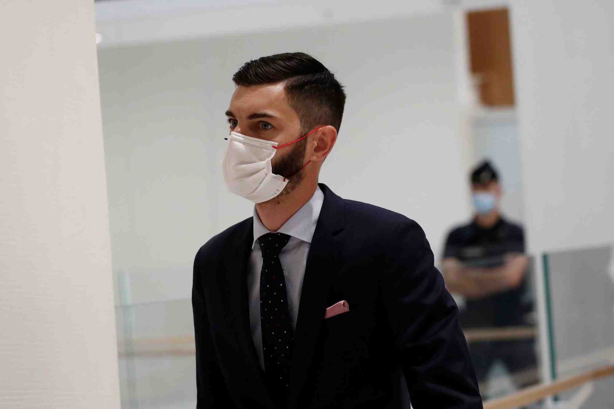 Photo d'archives : alexandre benalla est juge a paris