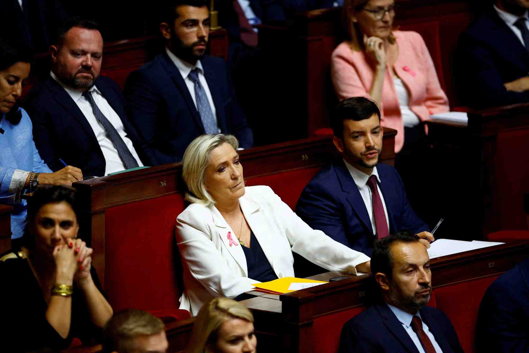 Le premier ministre francais barnier prononce son discours de politique generale devant le parlement a paris.