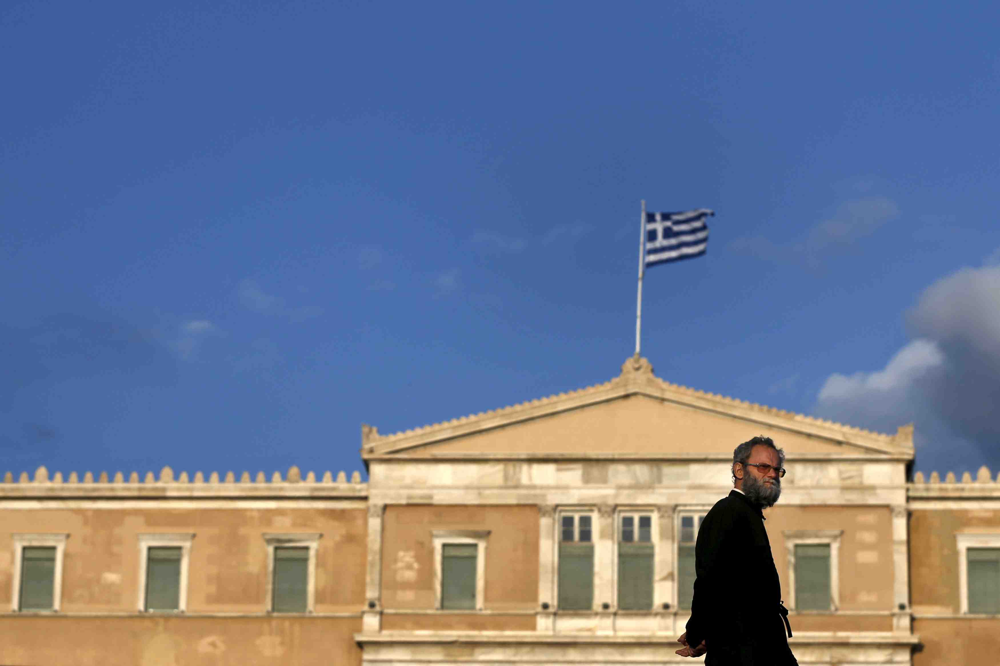 La grece a presente deux documents au commissaire europeen