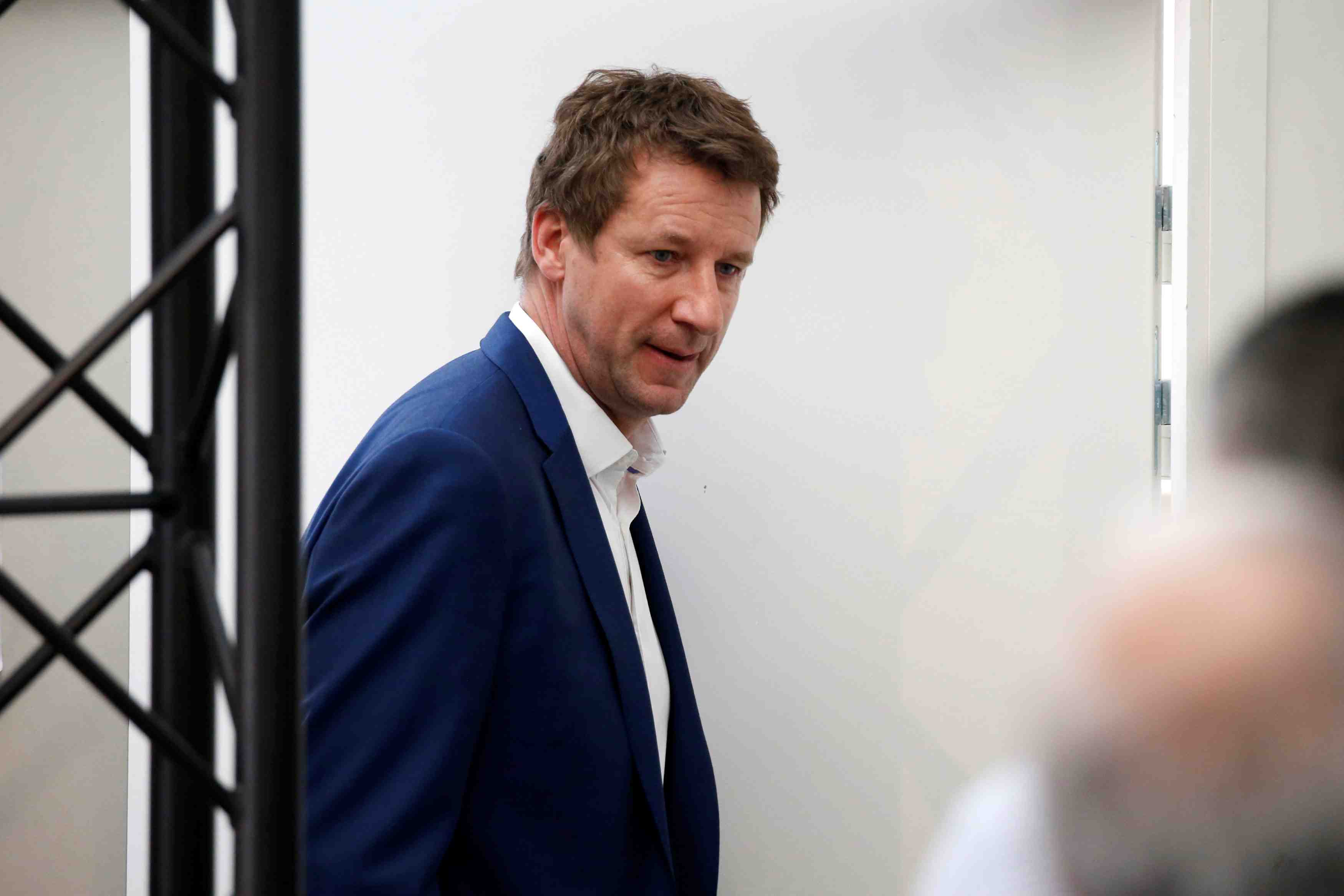 Jadot et macron critiquent la politique etrangere de melenchon