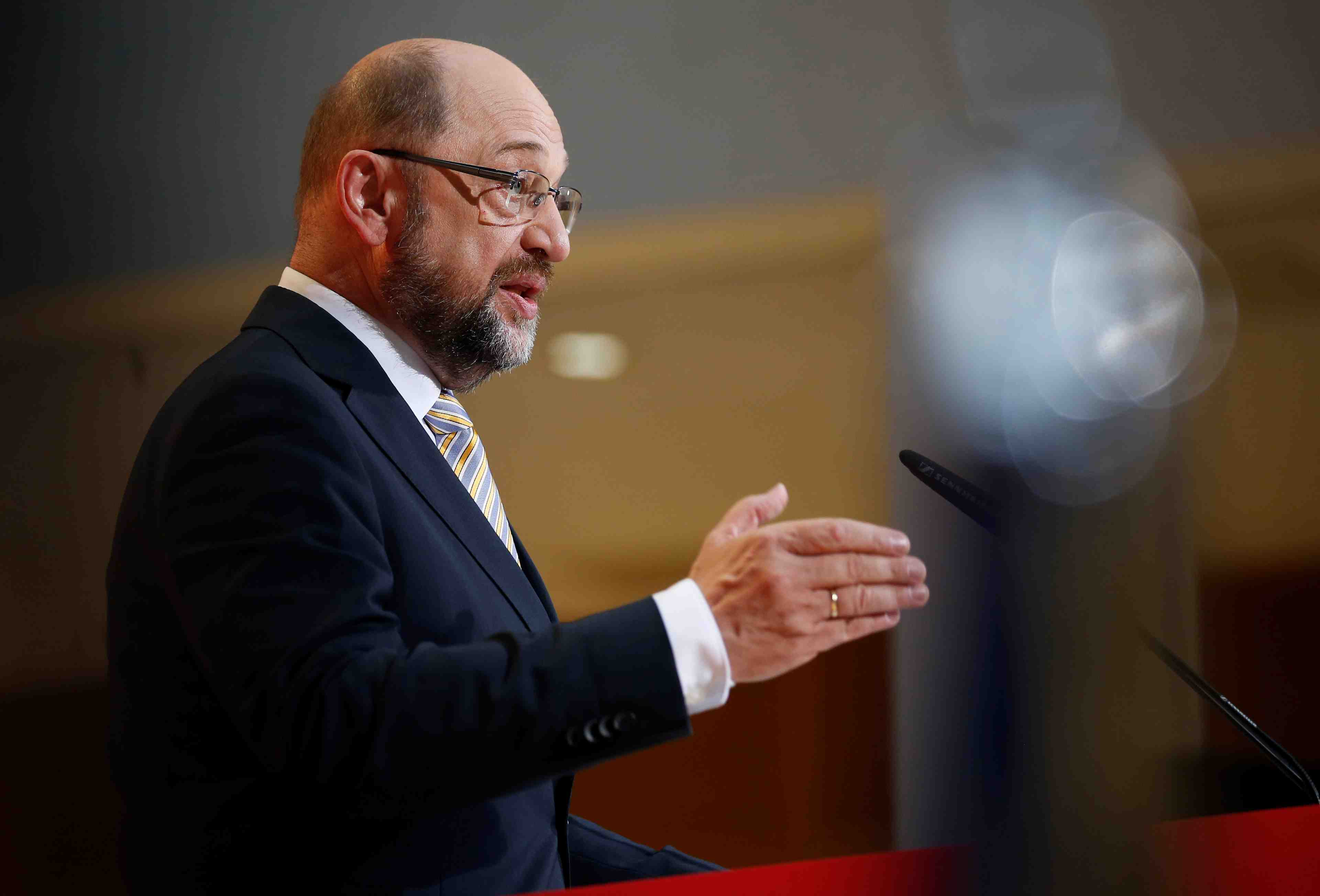 Martin schulz (spd) pour un budget de la zone euro