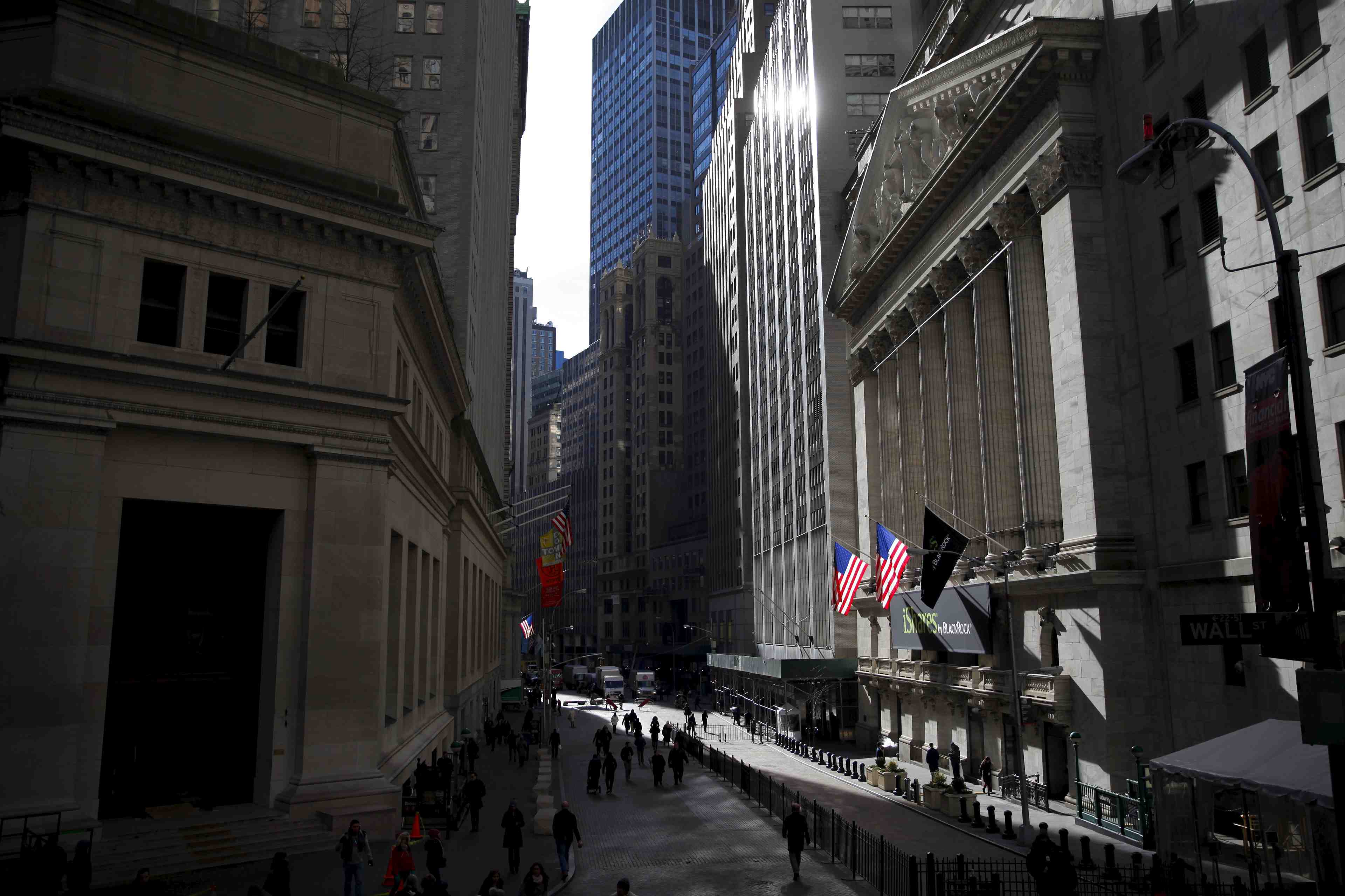 Wall street ouvre en baisse