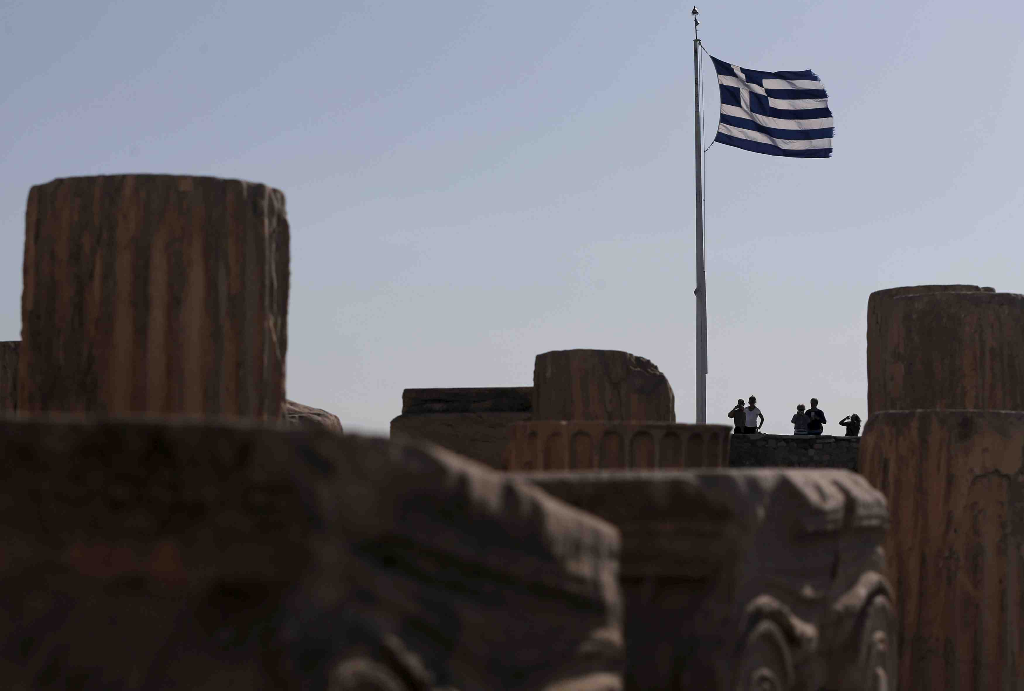 Le ministre grec de l'interieur dit qu'athenes ne remboursera pas le fmi en juin