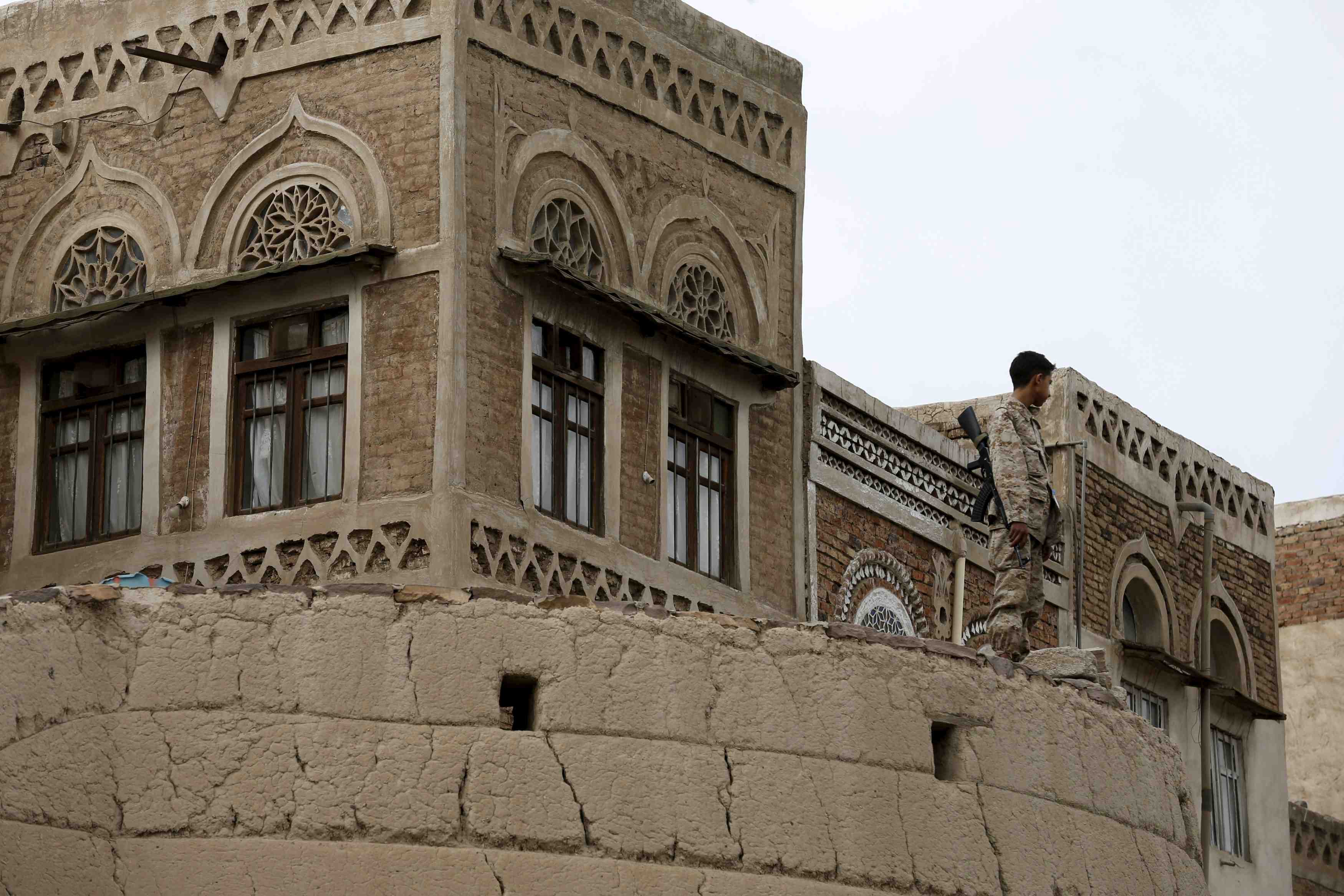 Rejet de la treve humanitaire au yemen par les rebelles chiites