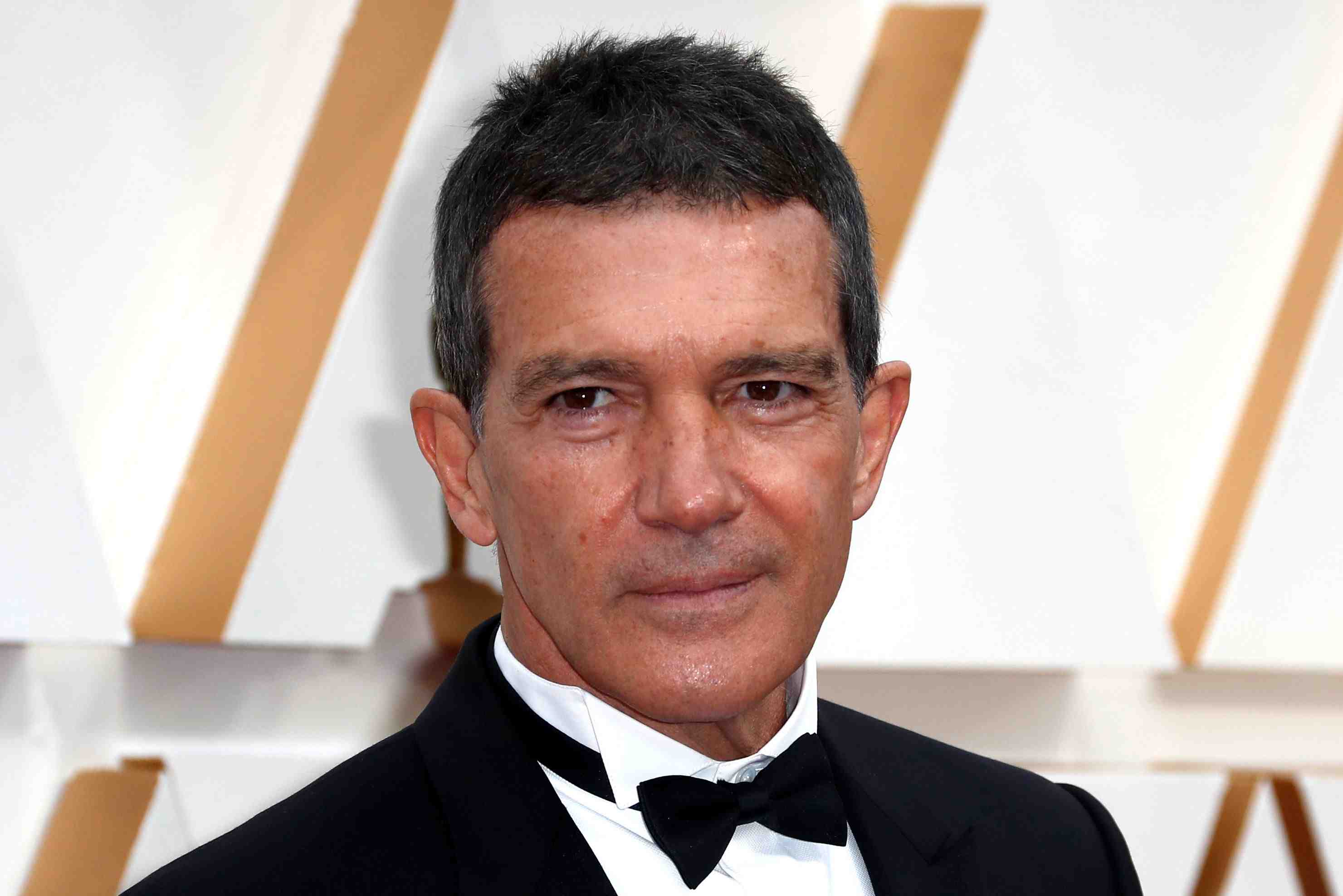 L'acteur antonio banderas positif au coronavirus