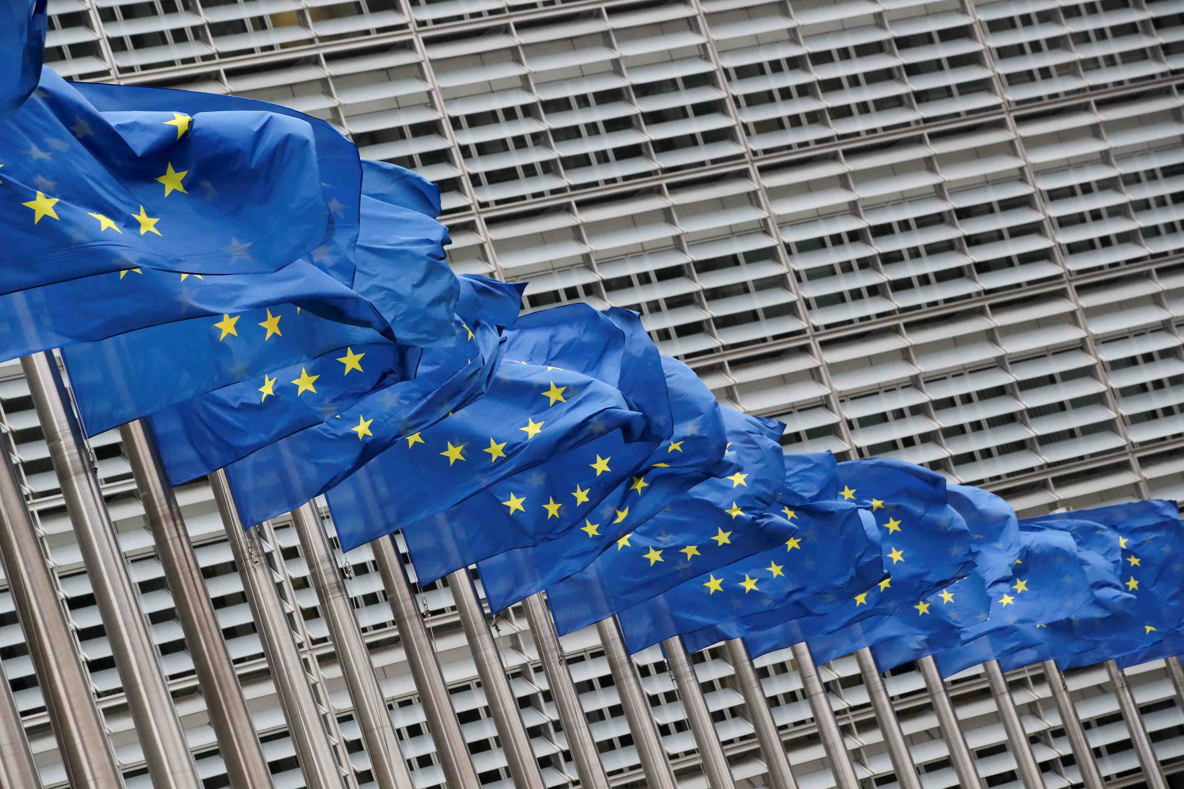 Irlande du nord: l'ue gele sa procedure d'infraction contre londres