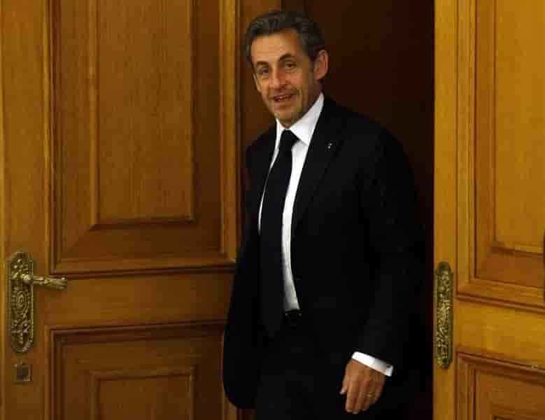 Sarkozy assure ne pas avoir pris sa décision sur l'UMP