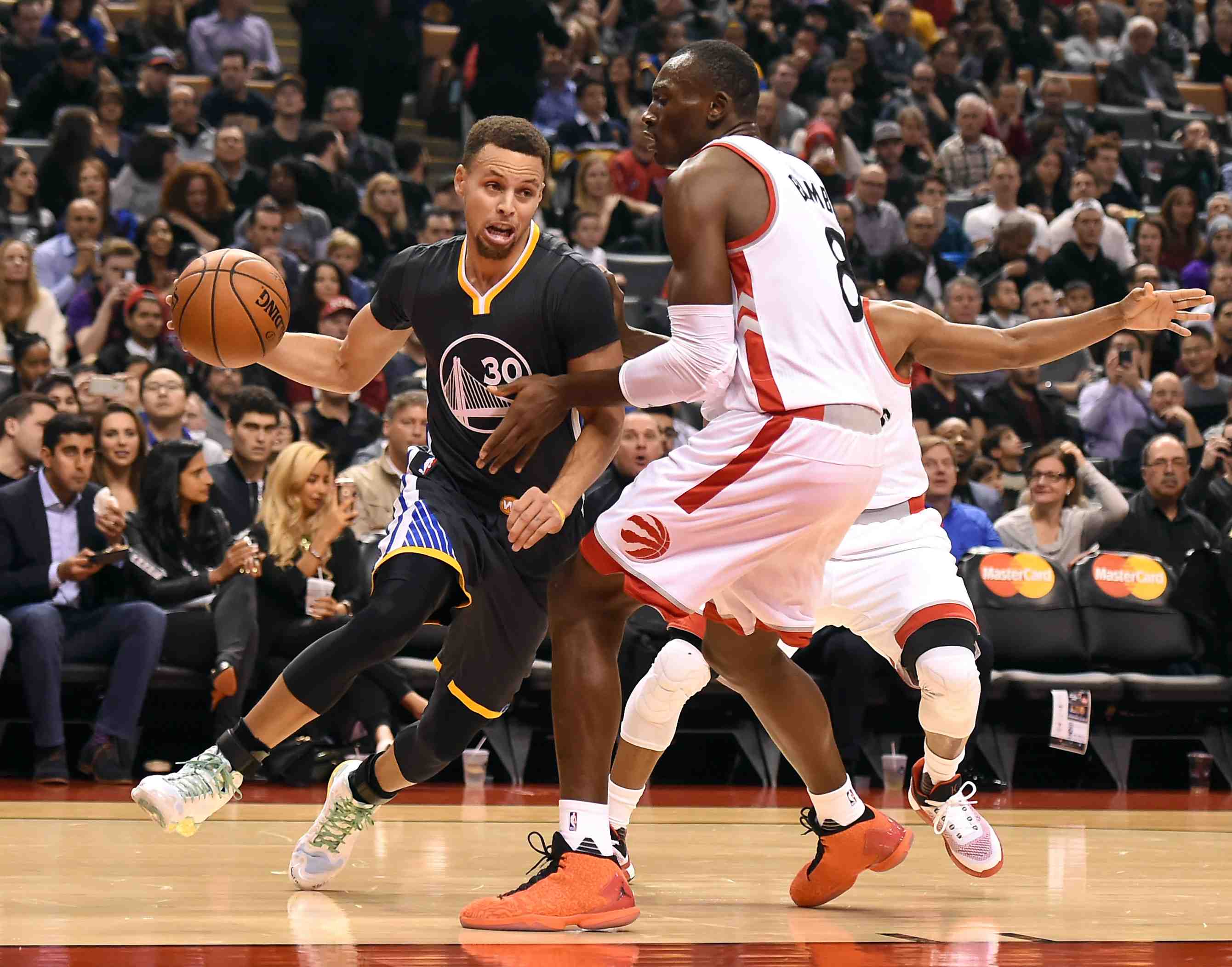 Curry arrache la 21e pour golden state