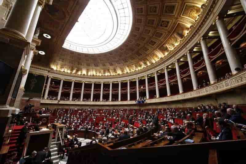 L'assemblee prolonge l'etat d'urgence de six mois