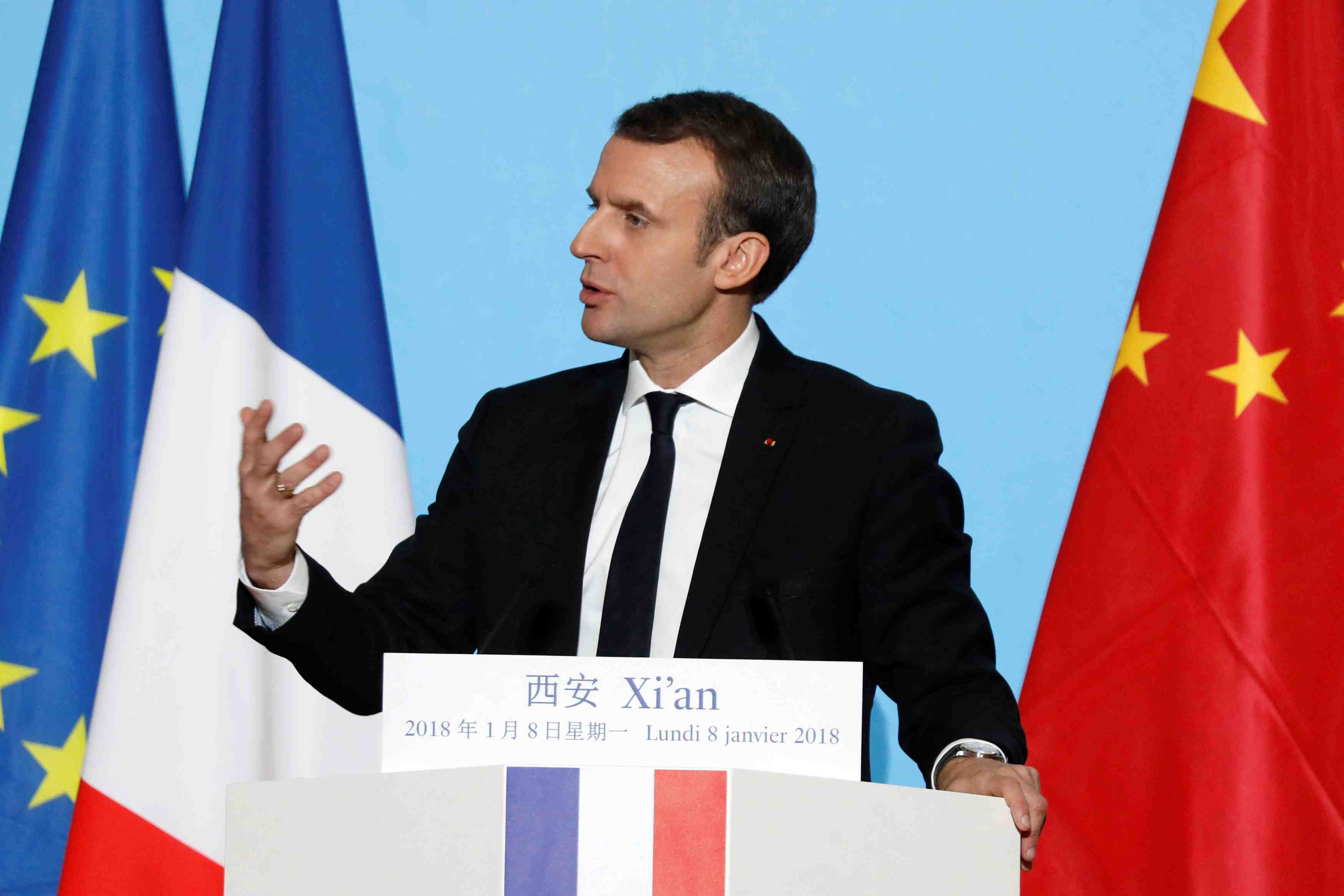 Macron defend une nouvelle route de la soie partagee avec la chine