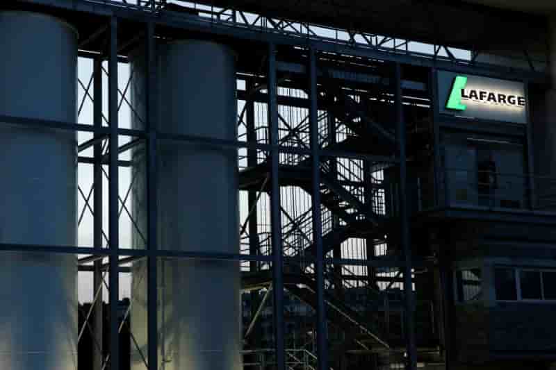 Deux ong demandent la mise en examen de lafarge