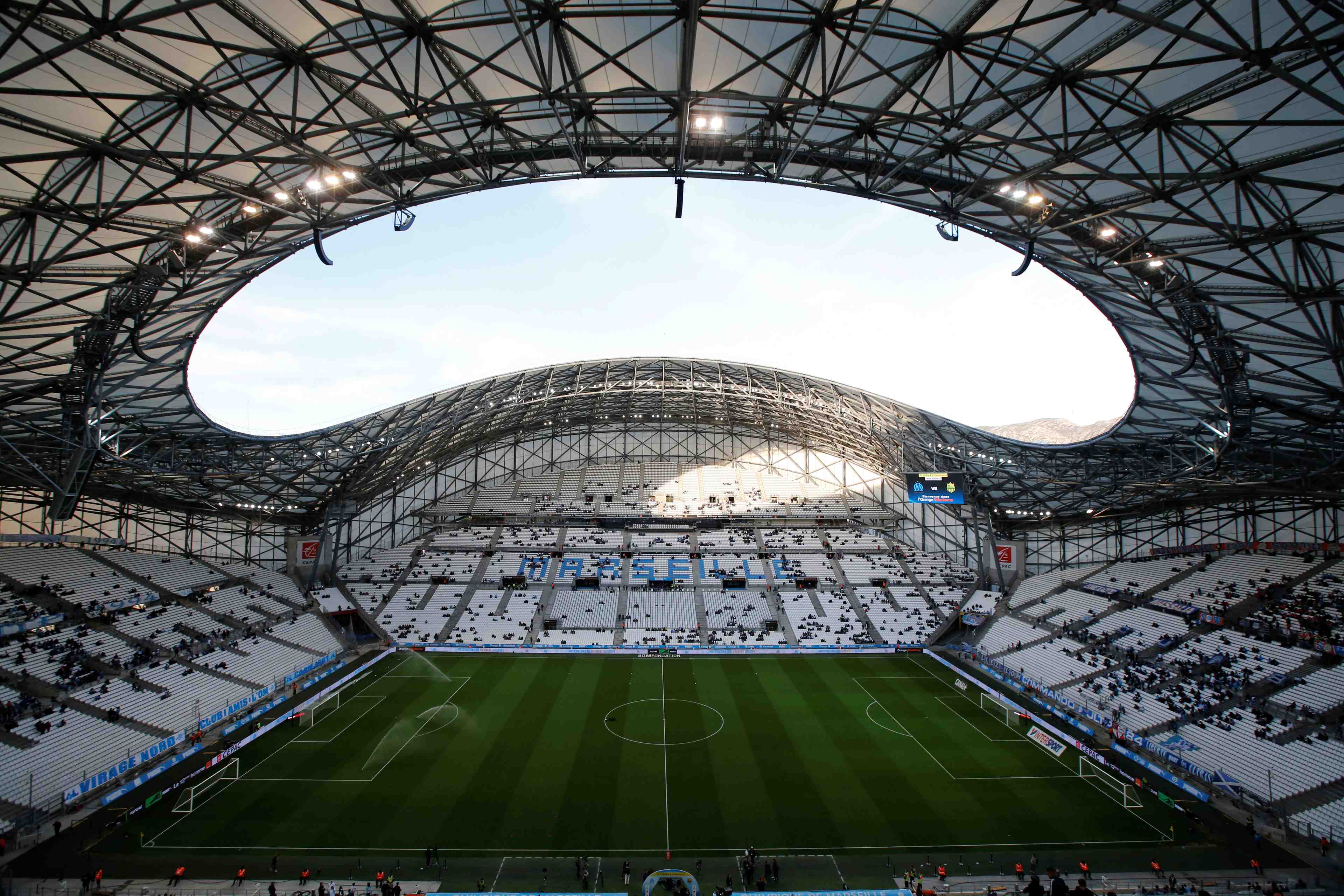 Football: report du match om-rennes apres des incidents avec des supporters