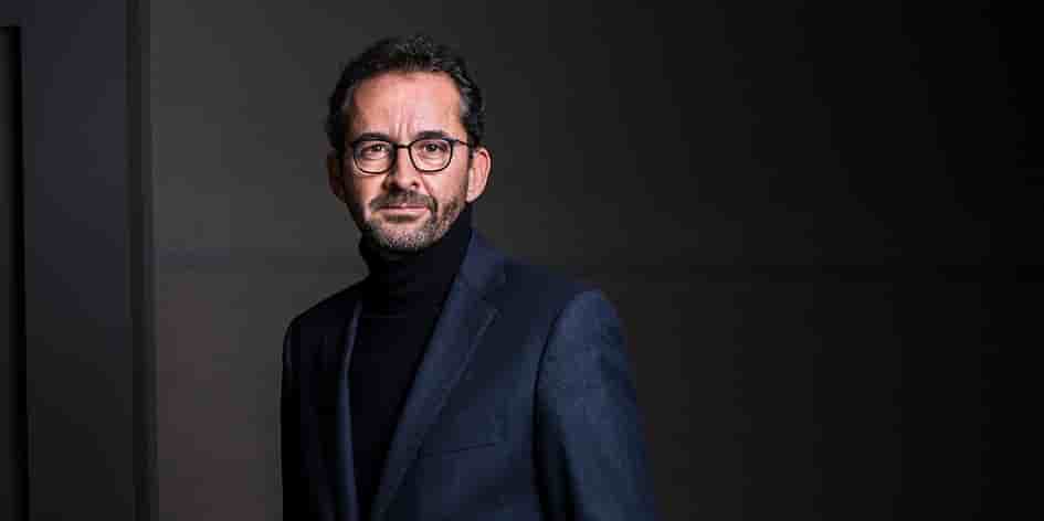 Hakim El Karoui, Président du Club XXIe siècle, essayiste. >> Voir « Intégration des enfants d’immigrés : échecs criants, succès silencieux », desideespour2027.fr