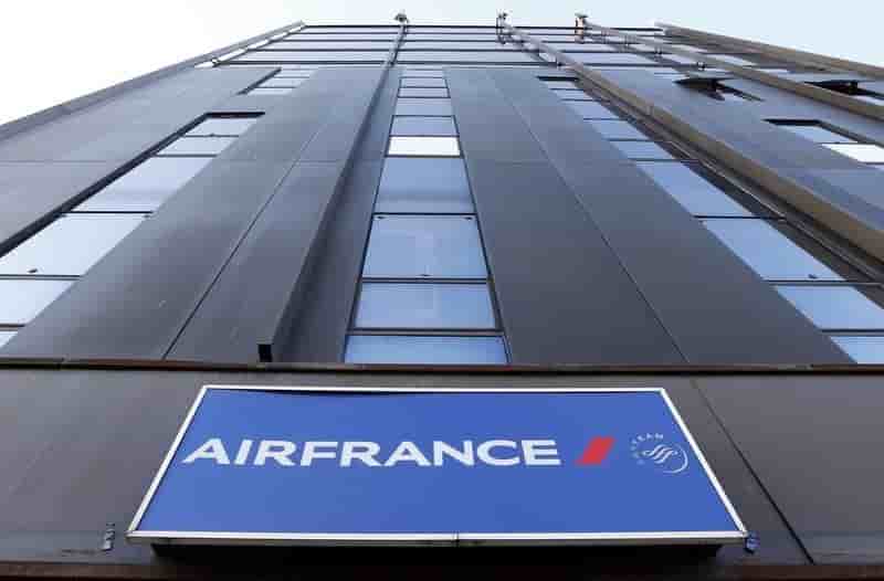 Air france-klm gagne plus de 3% a la mi-seance