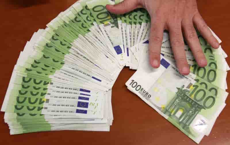 Credit aux menages de la zone euro a leur plus haut depuis 2011