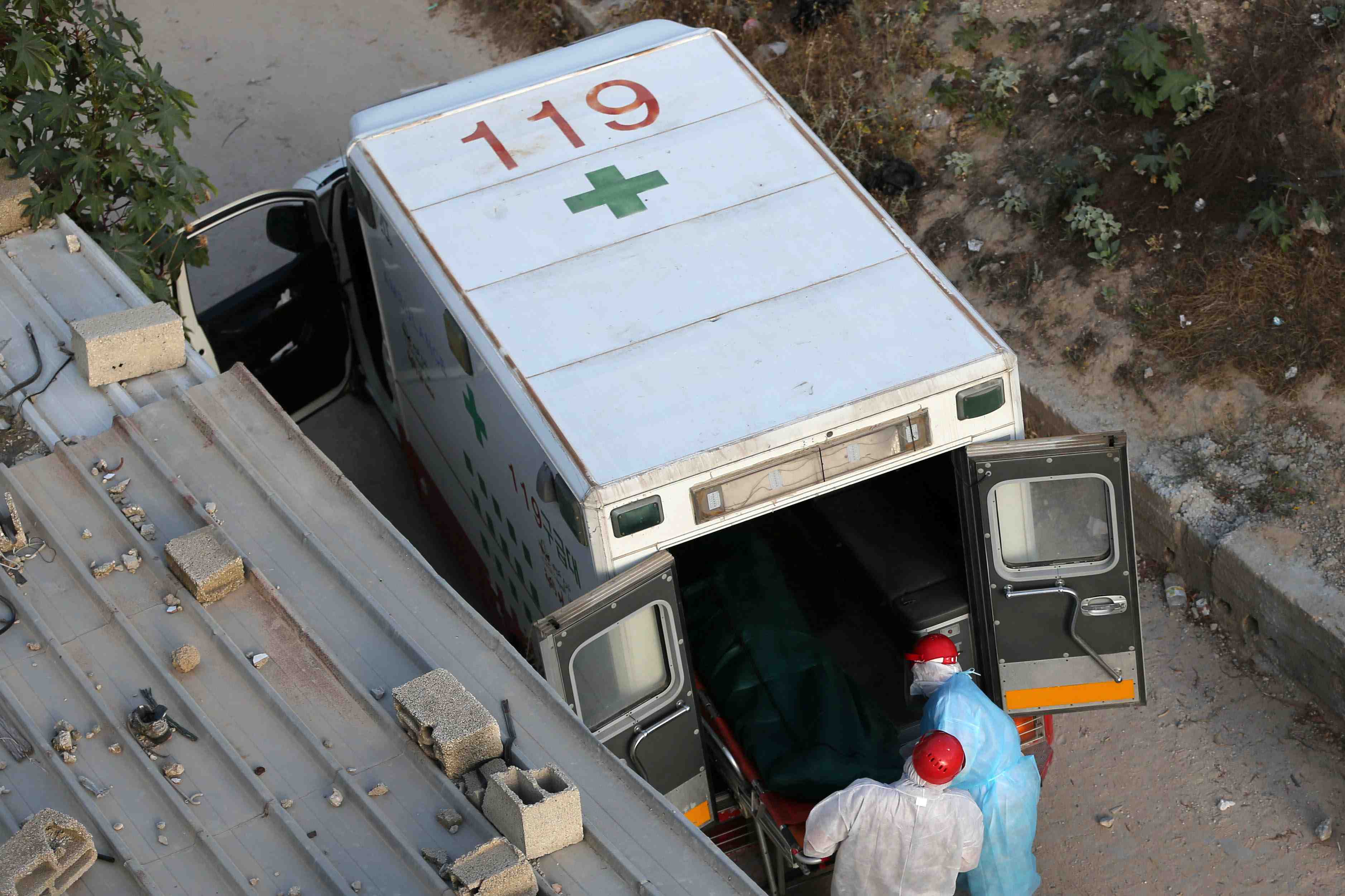 Premier deces lie au coronavirus repertorie a gaza