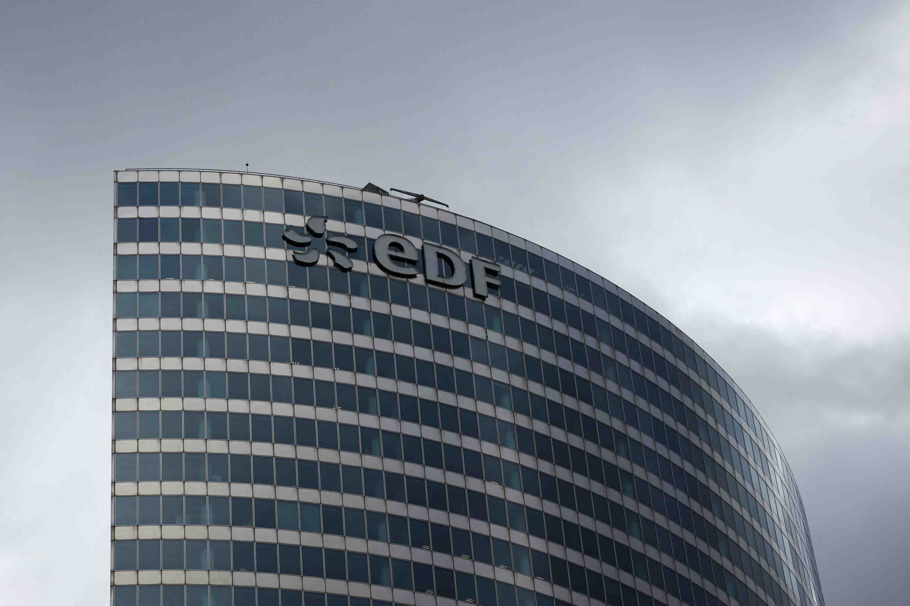 Sanction de 300 millions d'euros pour edf et plusieurs de ses filiales pour abus de position dominante