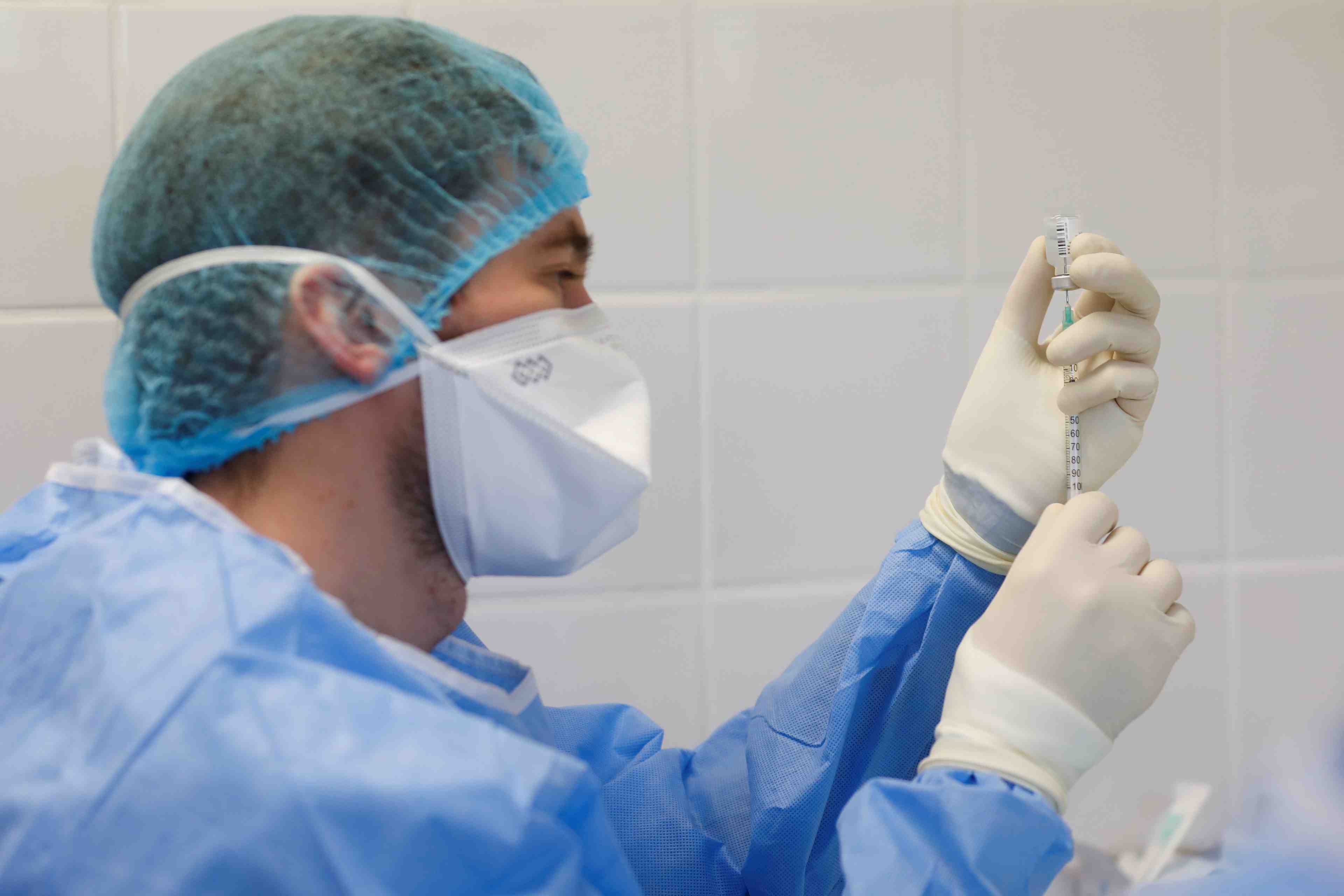 Coronavirus: la directrice de la sante au portugal tente d'apaiser la colere sur les vaccins