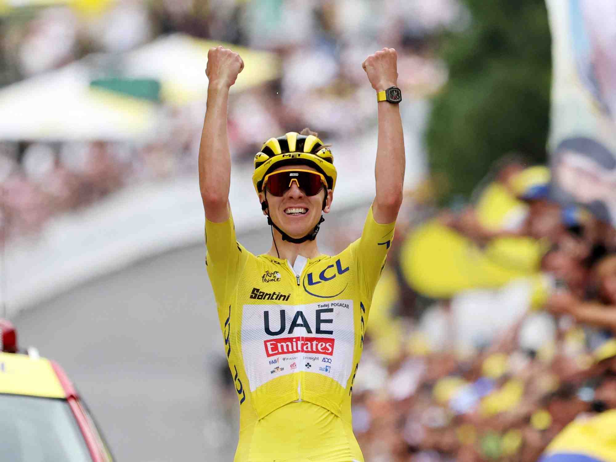 Tadej pogacar remporte l'etape 19 du tour de france