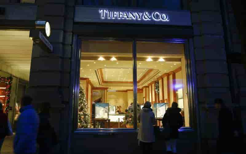 Tiffany devra payer 402 millions de francs suisses à Swatch