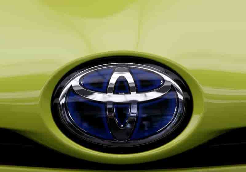 Benefice operationnel de toyota presque divise par deux au 2e trimestre