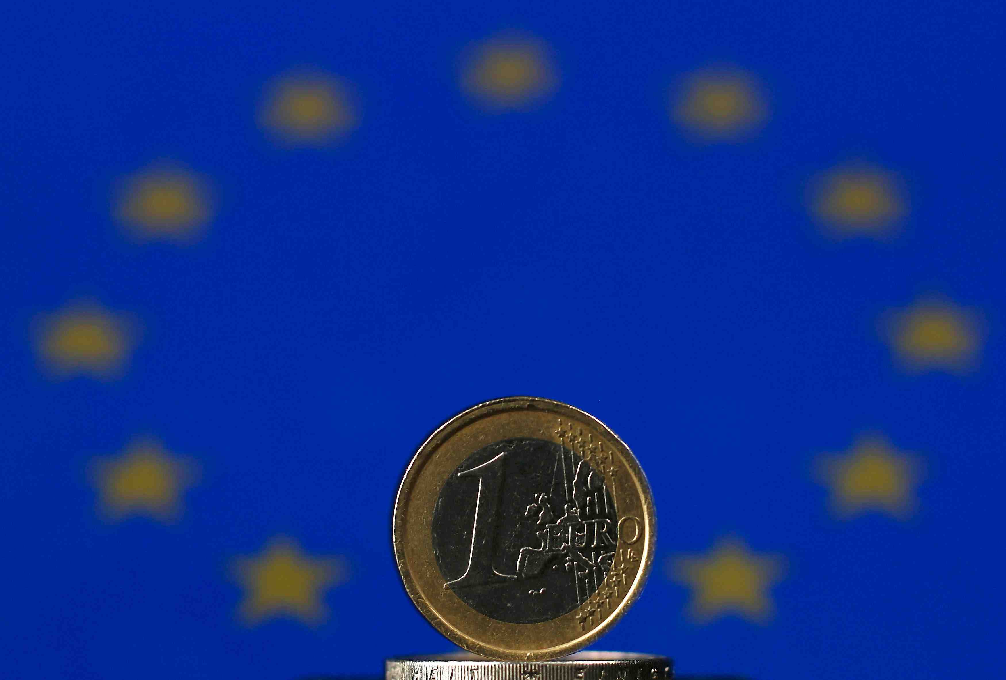 Zone euro: l'inflation confirmee a 1,6% sur un an en decembre