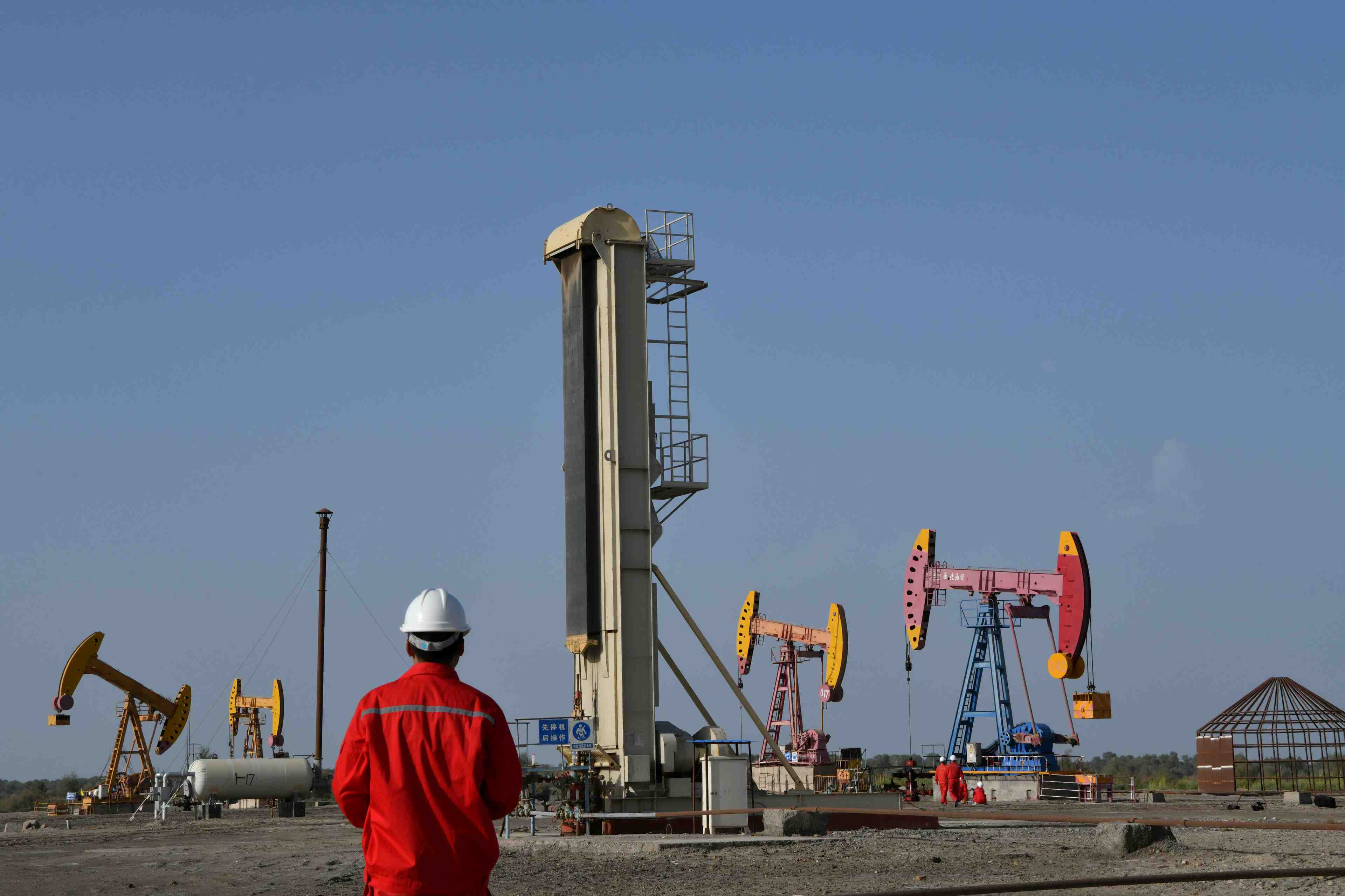 La chine va ouvrir l'exploration petroliere aux firmes etrangeres
