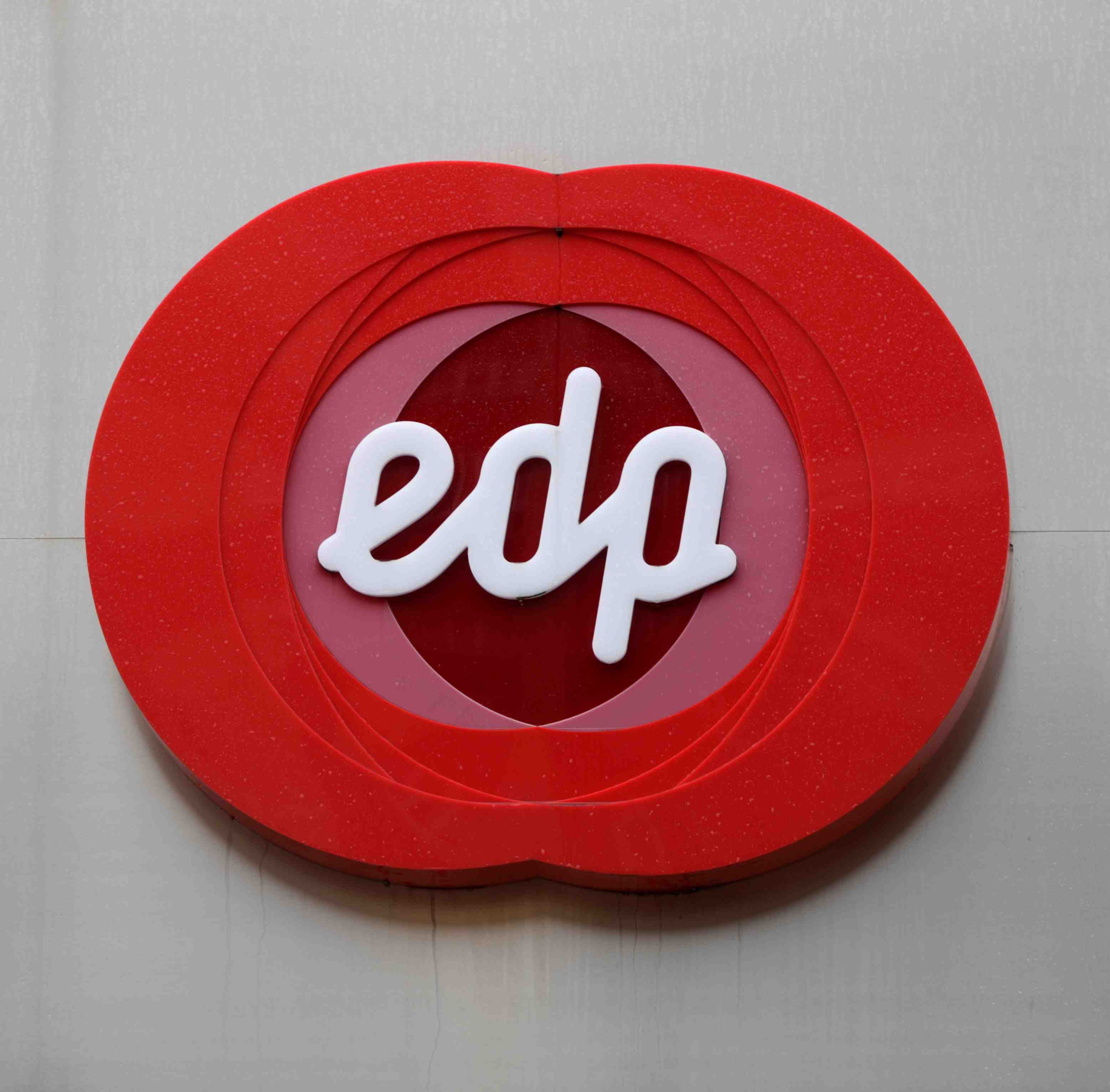 Elliott propose un "meilleur" plan pour le portugais edp