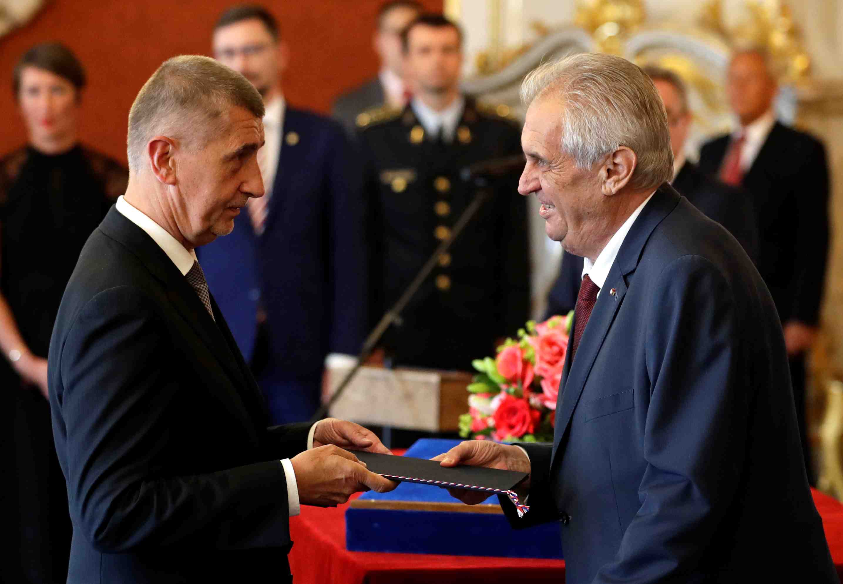 Babis a nouveau charge de former le gouvernement tcheque