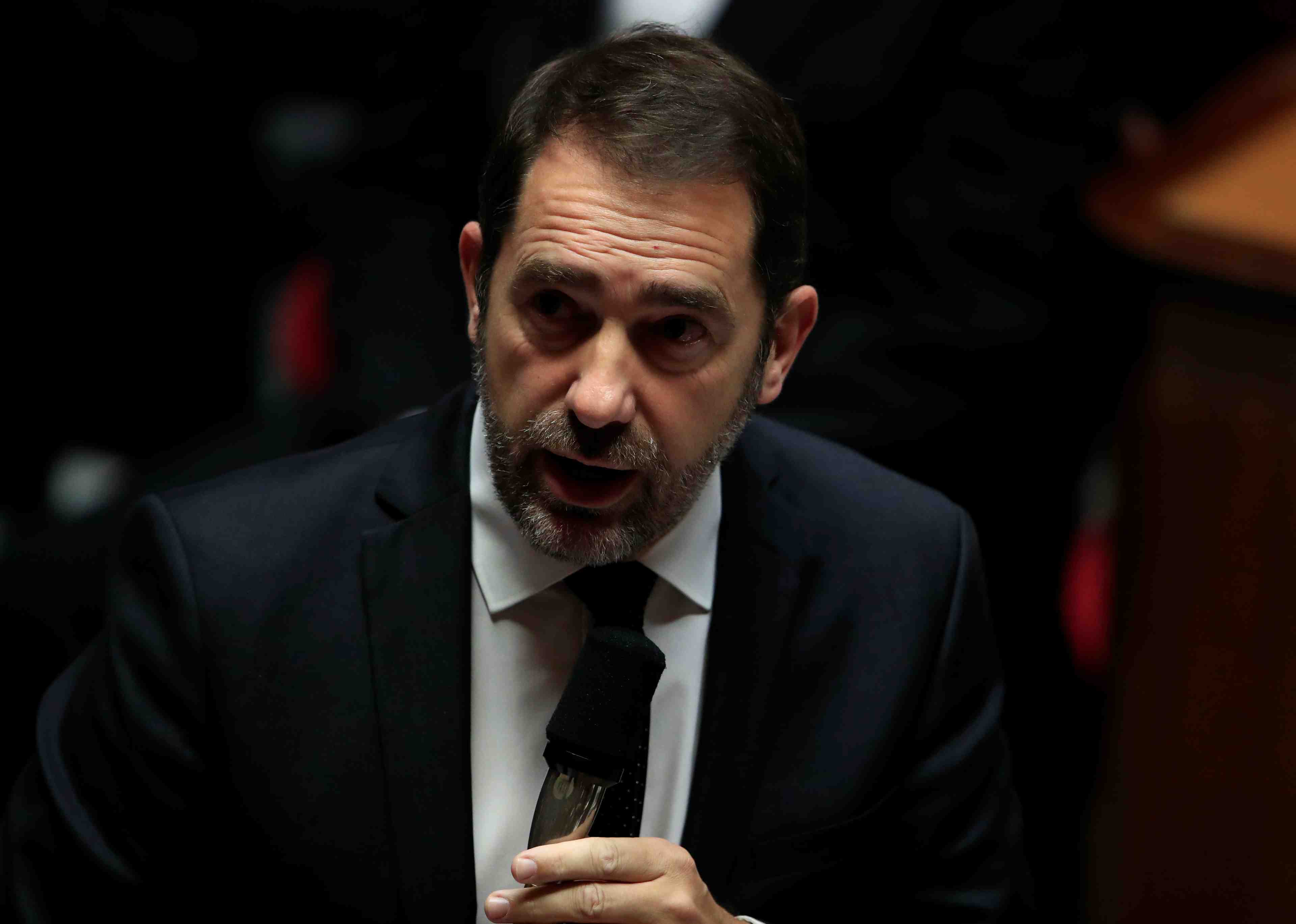 Gilets jaunes: "un monstre a echappe a ses geniteurs", dit castaner