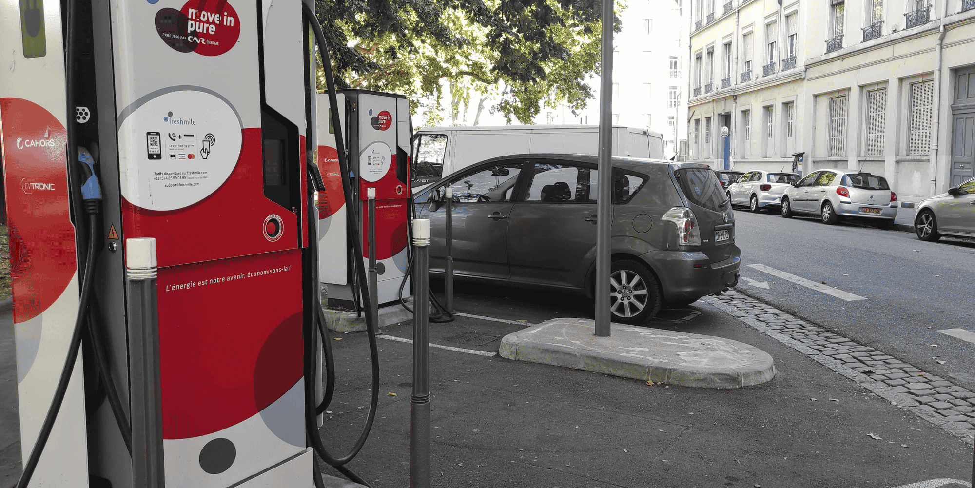 Bornes électriques Lyon
