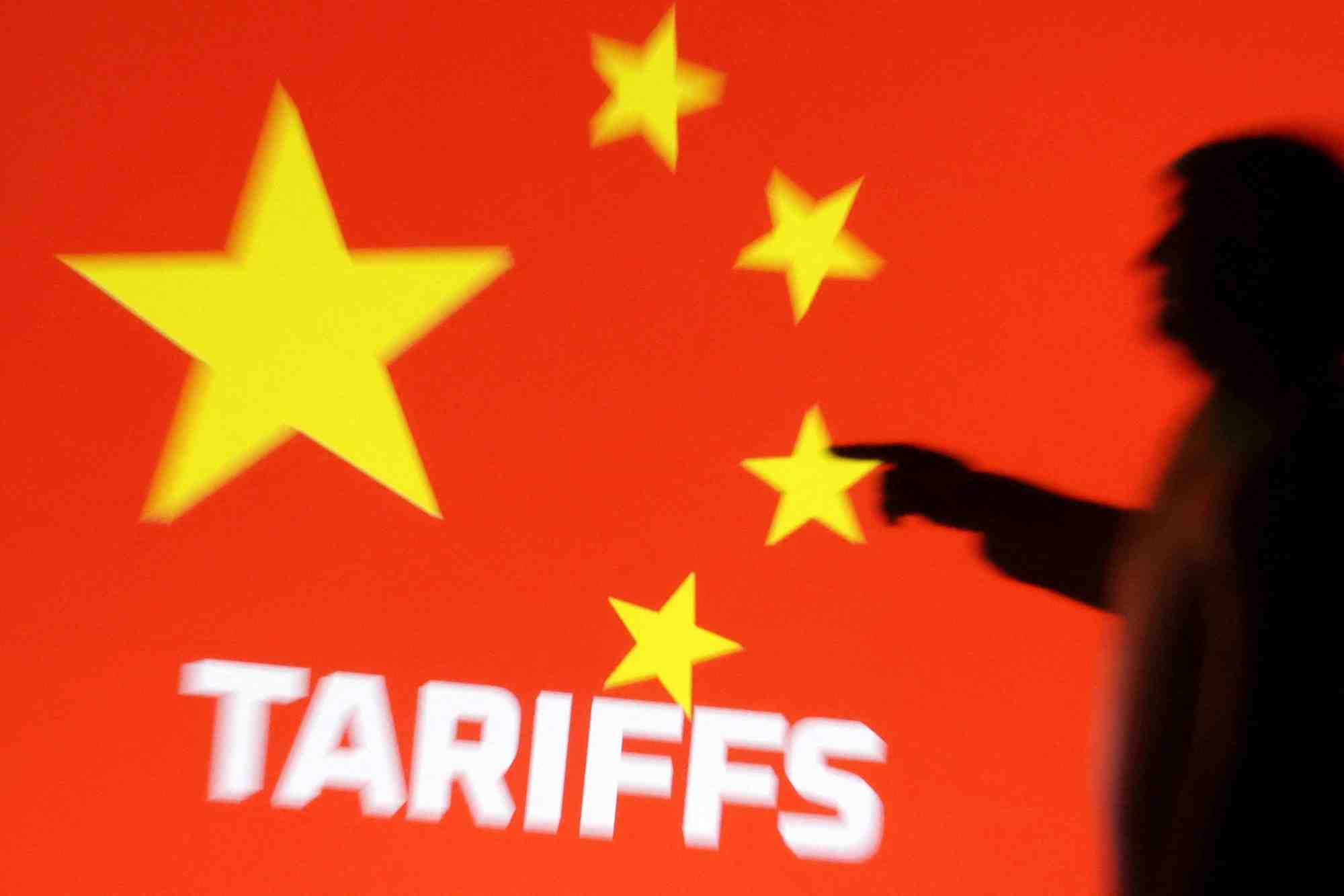 La Chine montre aux États-Unis et au monde qu’elle sait utiliser ses ressources et sa production dans la guerre commerciale, notamment.
