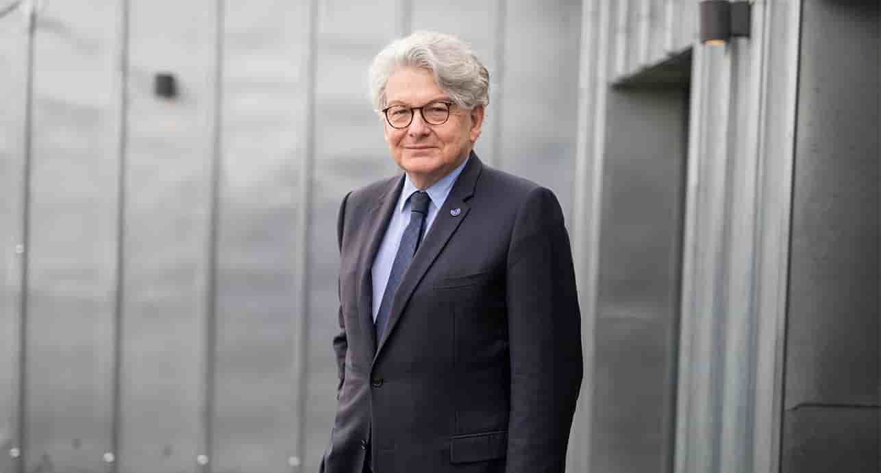 Thierry Breton, ancien ministre de l'Économie, s'exprime sur le sujet de la dette française, dans le sillage de l'épineuse question du budget.