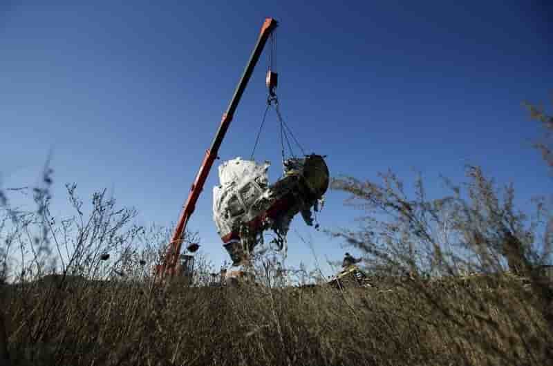 La these du vol mh17 abattu par un missile relancee par des temoignages