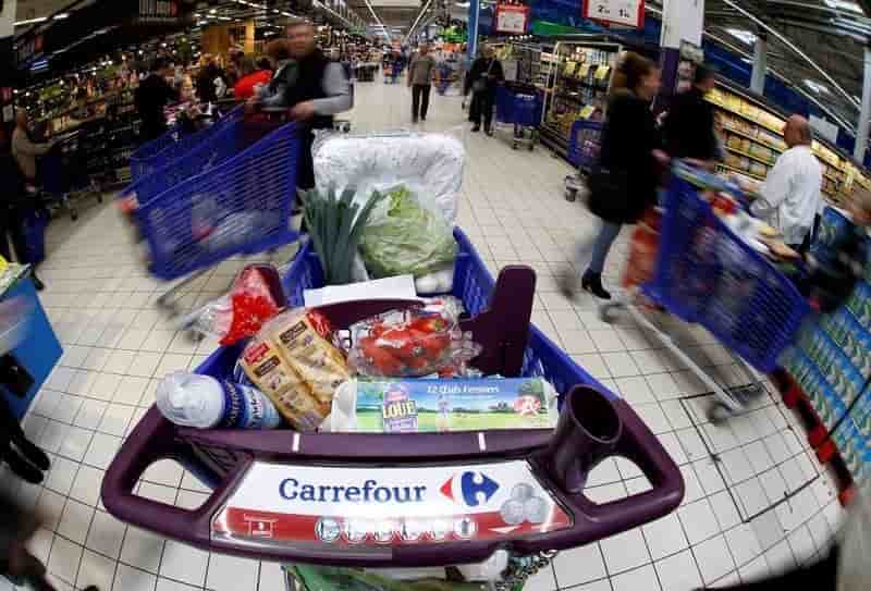 Carrefour accelere sa croissance grace a l'europe et au bresil