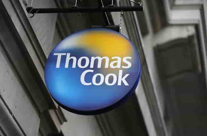 Les previsions de thomas cook revues a la baisse