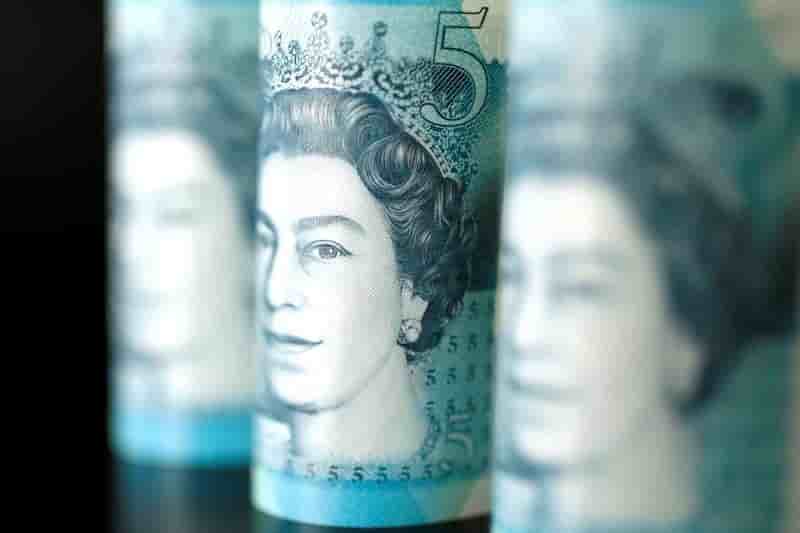 Temenos et fidessa discutent d'une eventuelle opa de 1,4 milliard de livres
