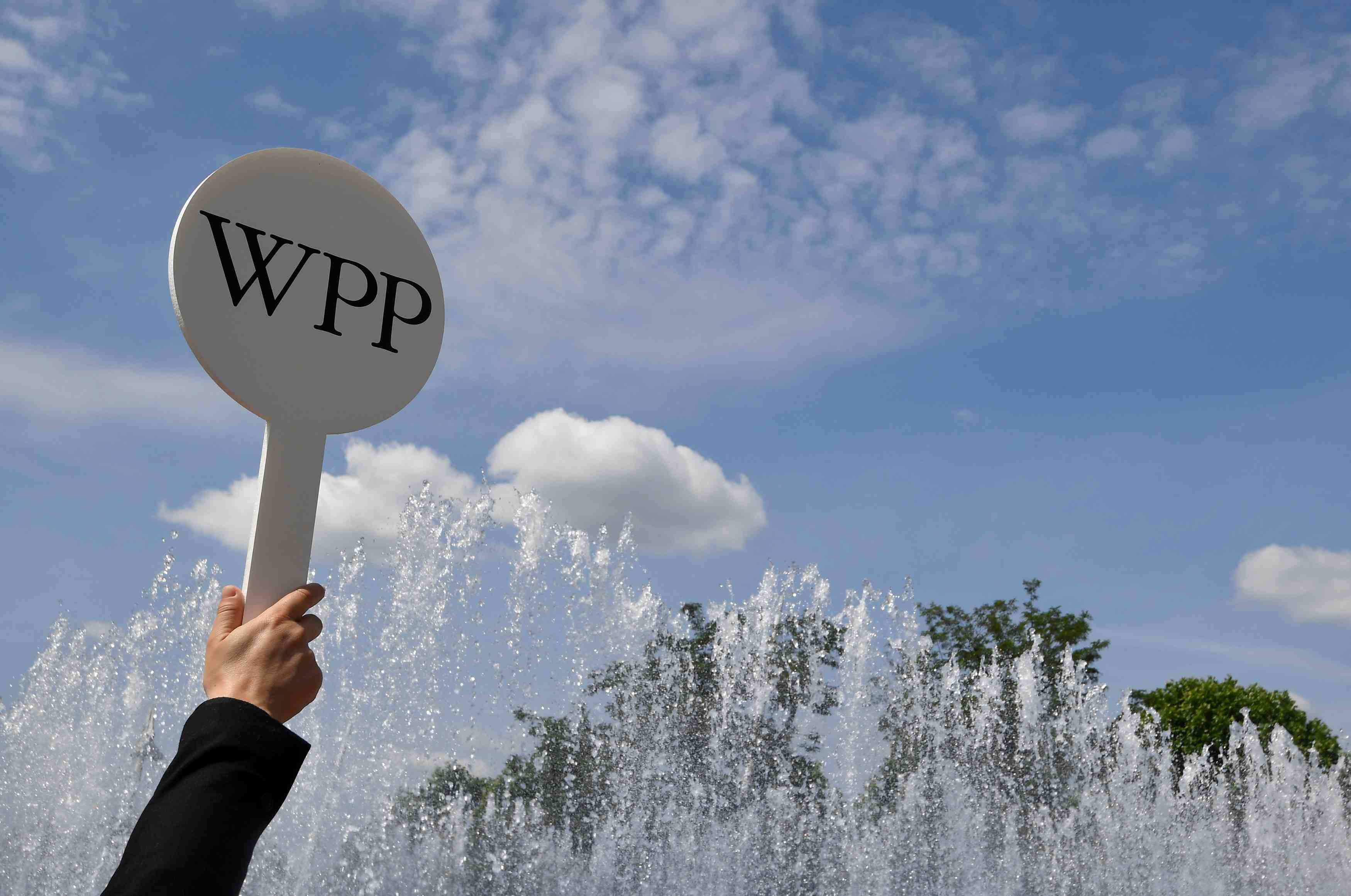 La gestion du depart de sorrell agite l'ag de wpp