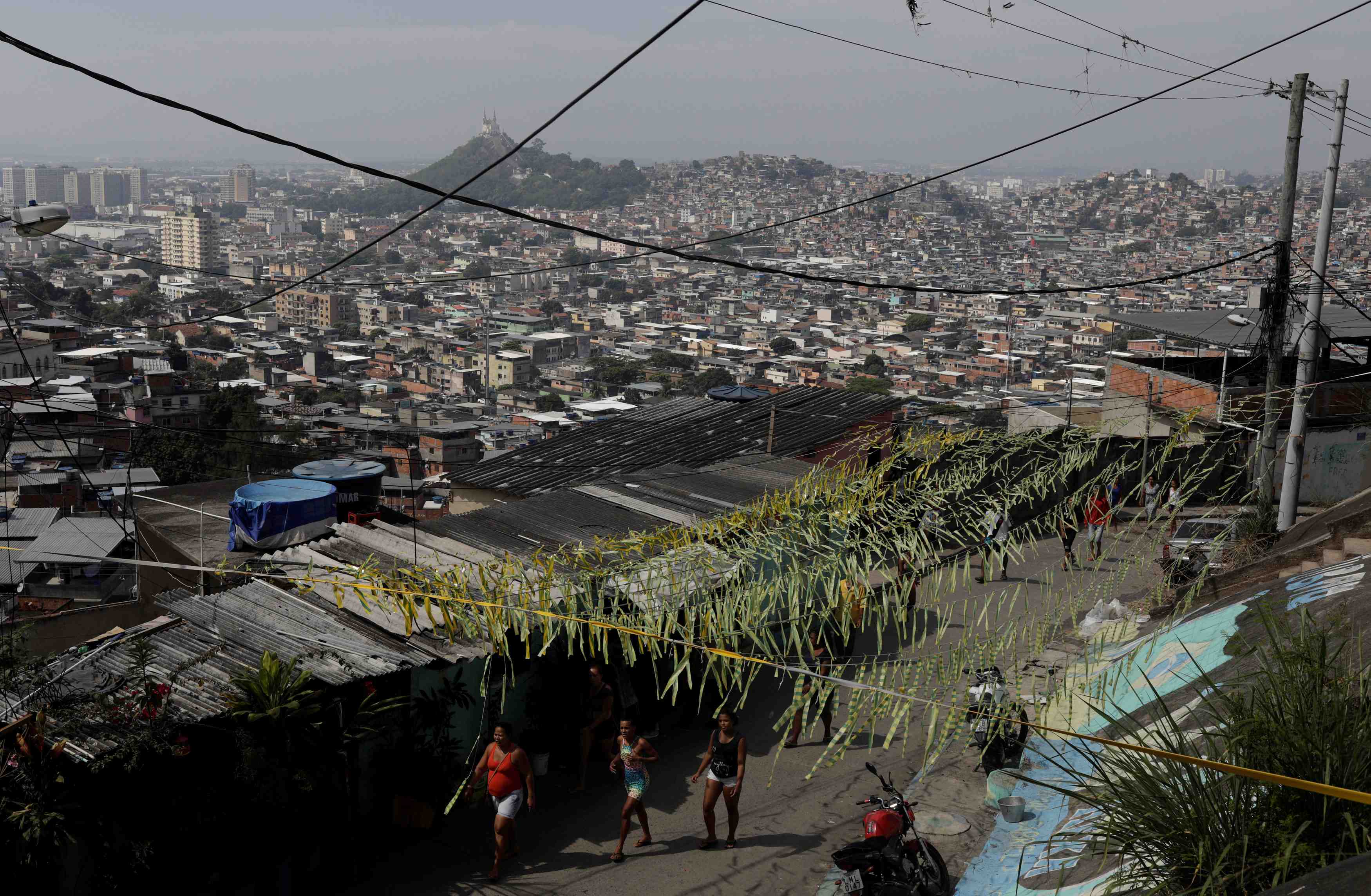 Trois militaires tues cette semaine lors de raids dans les favelas de rio
