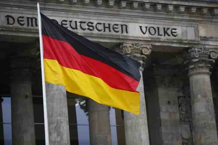 L'allemagne demantele une "organisation terroriste" d'extreme droite