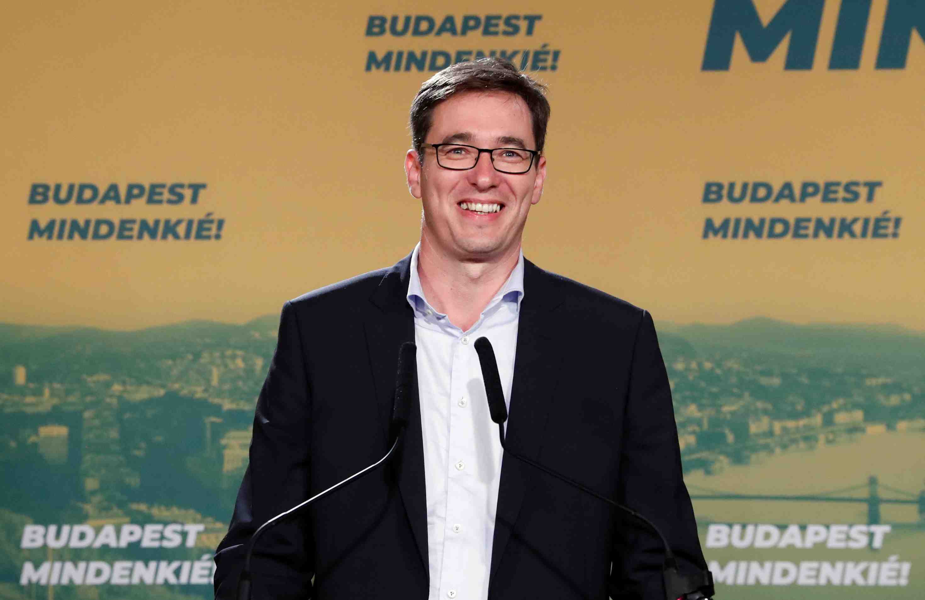 Municipales en hongrie: l'opposition victorieuse a budapest