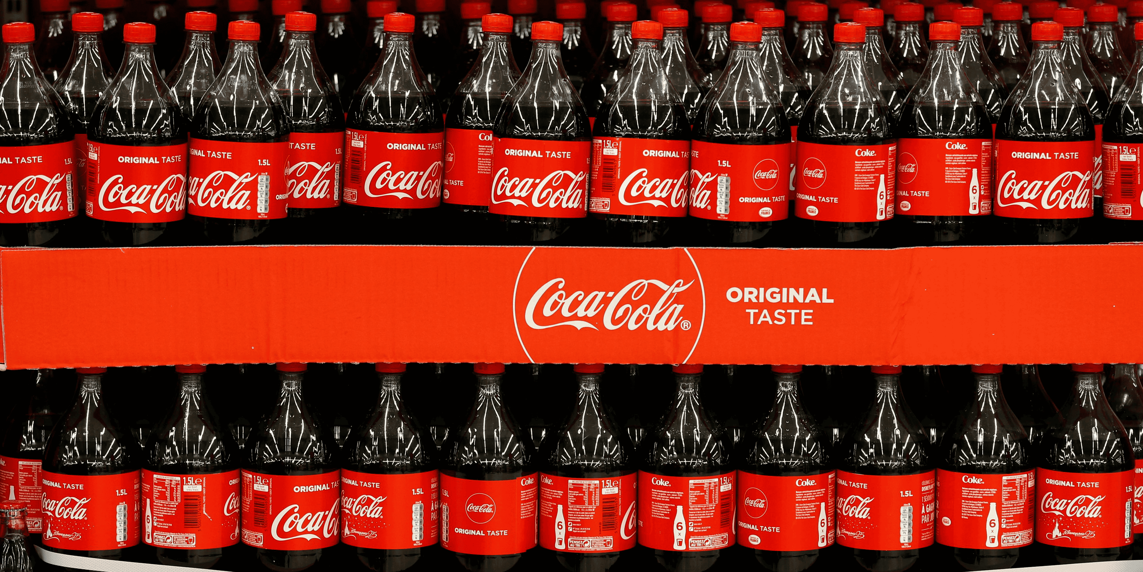Coca-cola releve ses previsions apres un deuxieme trimestre conforme aux attentes